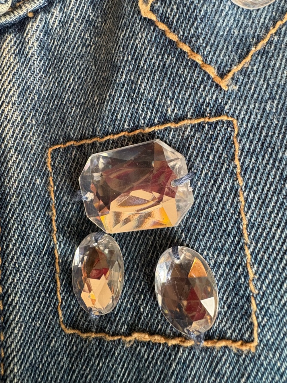 Quacker Factory jean Jacket with rhinestone jewel Embellishments, Sz XL. - Picture 9 of 11